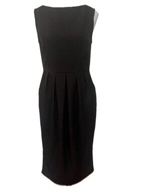 Woman Elegant Timeless Black Sheath Dress - Medium